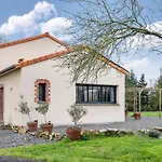 Casa de Férias La Petite Hugrie Le Vieux Marillais