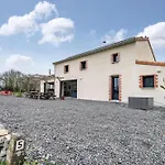 Casa de Férias La Petite Hugrie *