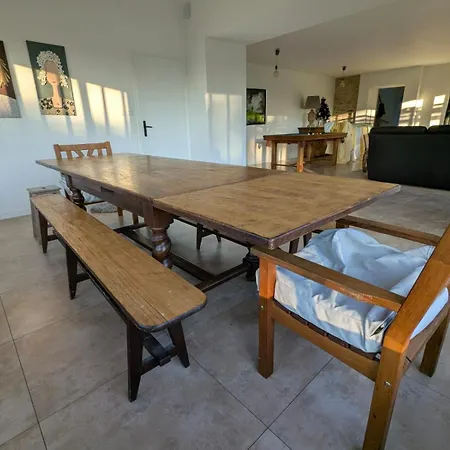 La Petite Hugrie Le Vieux Marillais