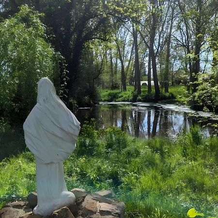 別荘 La Petite Hugrie Le Vieux Marillais