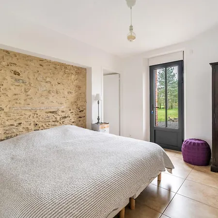 Casa de Férias La Petite Hugrie Le Vieux Marillais